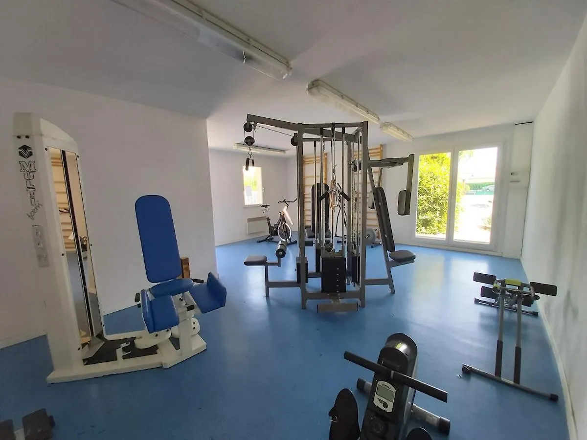 Le Sporting Land - avec piscine&place de parking !!! Gaillac Appartement